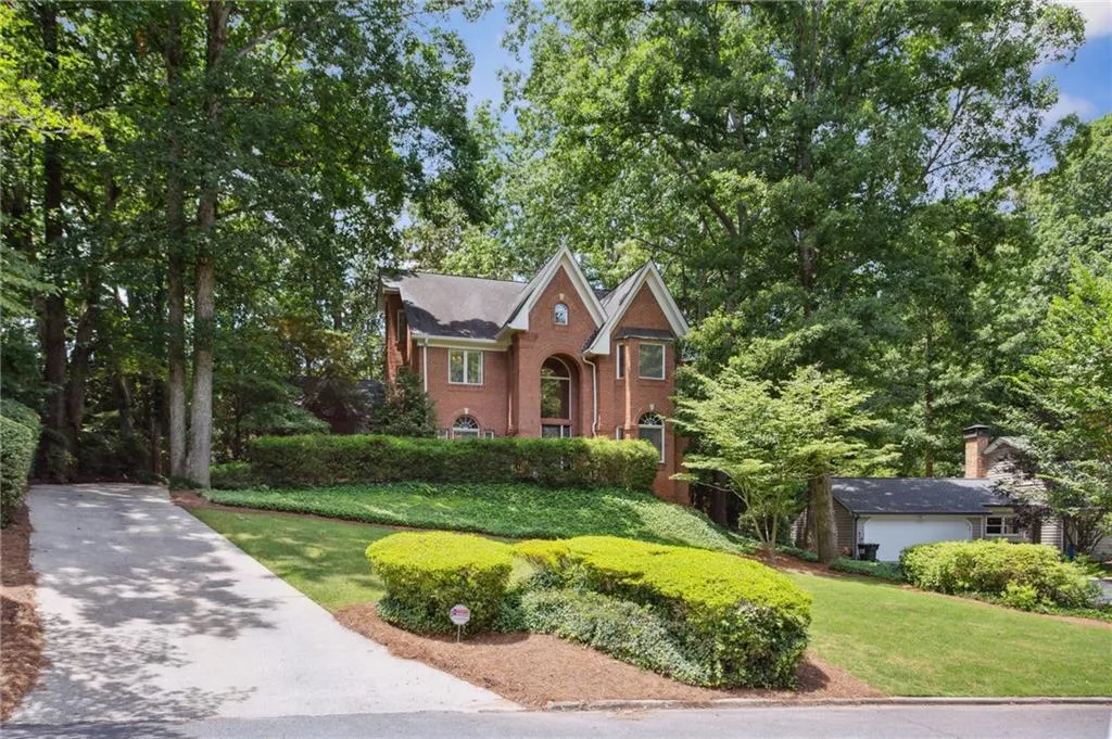 1135 Winding Creek Trail, Atlanta, Georgia 30328, 4 Bedrooms Bedrooms, ,4 BathroomsBathrooms,Residential,Sold,1135 Winding Creek Trail,7243807 1135 Winding Creek Trail, Atlanta, Georgia 30328, 4 Bedrooms Bedrooms, ,4 BathroomsBathrooms,Residential,Sold,1135 Winding Creek Trail,7243807