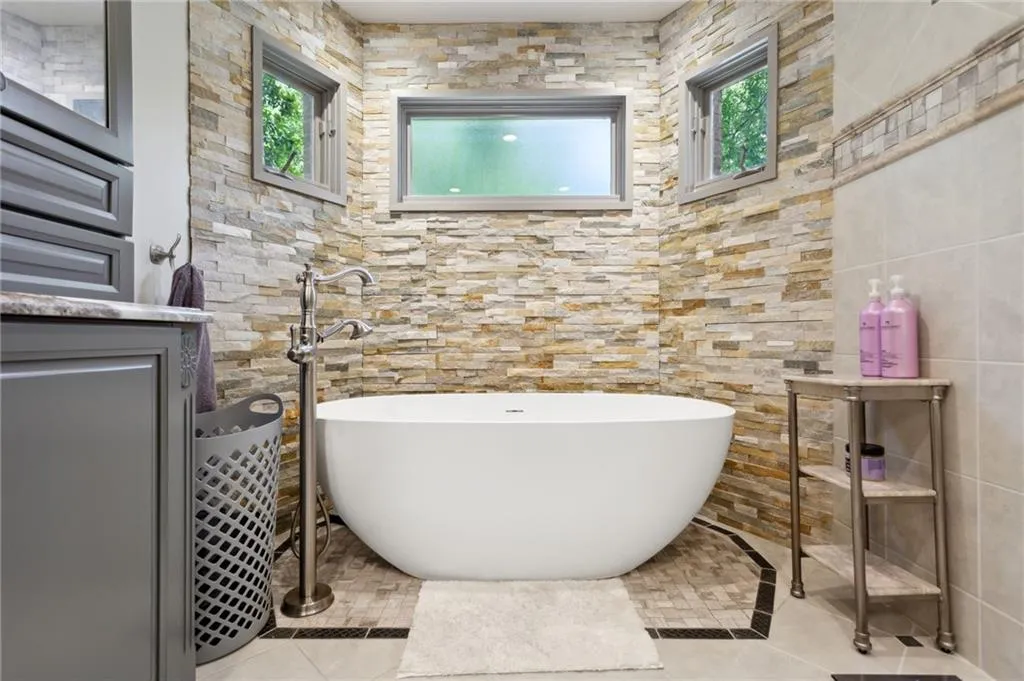 1135 Winding Creek Trail, Atlanta, Georgia 30328, 4 Bedrooms Bedrooms, ,4 BathroomsBathrooms,Residential,Sold,1135 Winding Creek Trail,7243807 1135 Winding Creek Trail, Atlanta, Georgia 30328, 4 Bedrooms Bedrooms, ,4 BathroomsBathrooms,Residential,Sold,1135 Winding Creek Trail,7243807