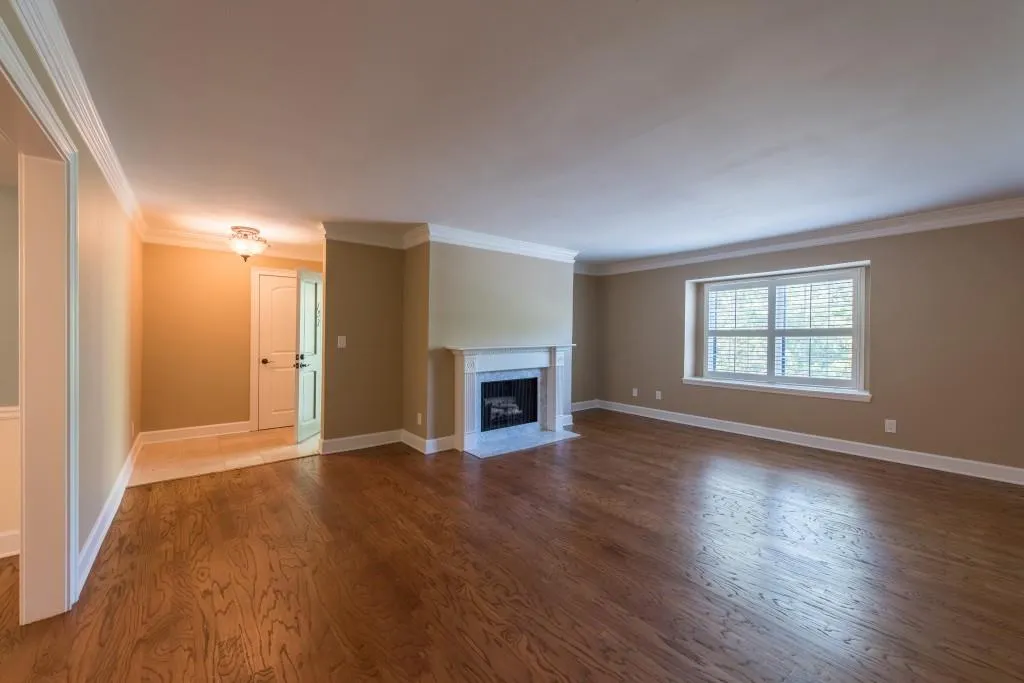 137 Amherst Place, Atlanta, Georgia 30327, 3 Bedrooms Bedrooms, ,2 BathroomsBathrooms,Residential,Sold,137 Amherst Place,5917634