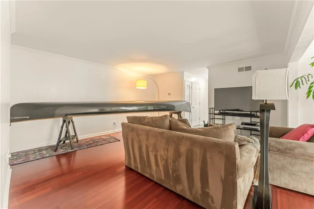 346 Carpenter Drive Unit 30, Atlanta, Georgia 30328, 2 Bedrooms Bedrooms, ,2 BathroomsBathrooms,Residential,Sold,346 Carpenter Drive Unit 30,7450637