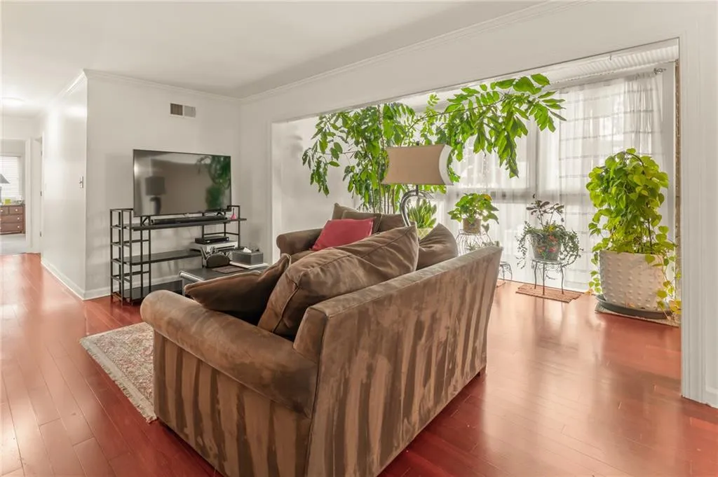 346 Carpenter Drive Unit 30, Atlanta, Georgia 30328, 2 Bedrooms Bedrooms, ,2 BathroomsBathrooms,Residential,Sold,346 Carpenter Drive Unit 30,7450637