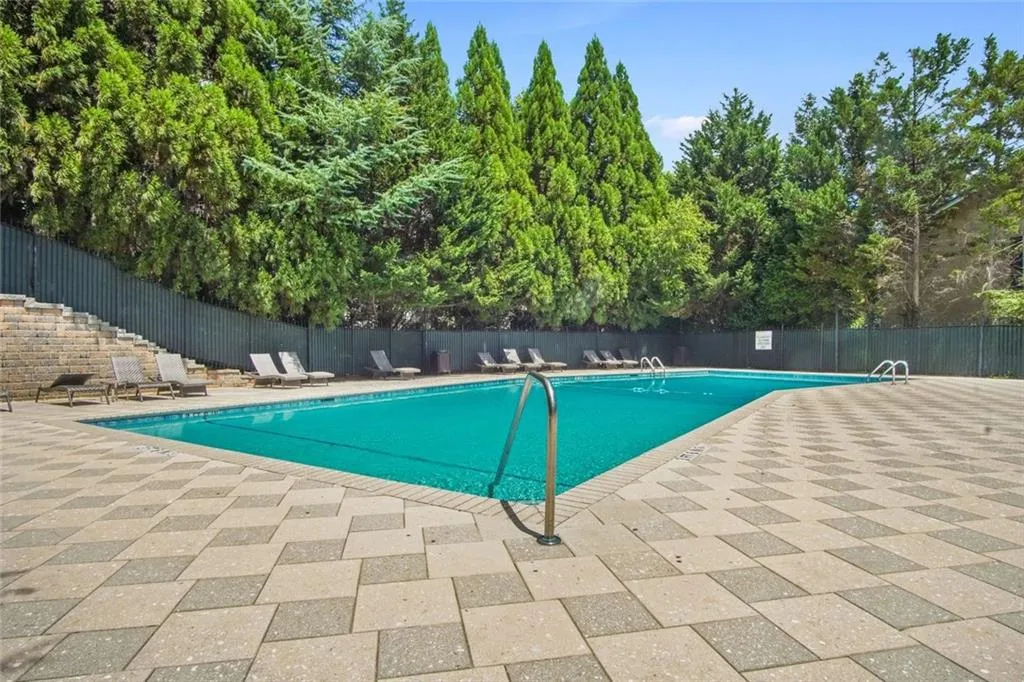 3120 Seven Pines Court Northwest Unit 203, Atlanta, Georgia 30339, 2 Bedrooms Bedrooms, ,1 BathroomBathrooms,Residential,For Sale,3120 Seven Pines Court Northwest Unit 203,7621290