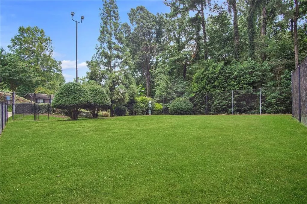 3120 Seven Pines Court Northwest Unit 203, Atlanta, Georgia 30339, 2 Bedrooms Bedrooms, ,1 BathroomBathrooms,Residential,For Sale,3120 Seven Pines Court Northwest Unit 203,7621290