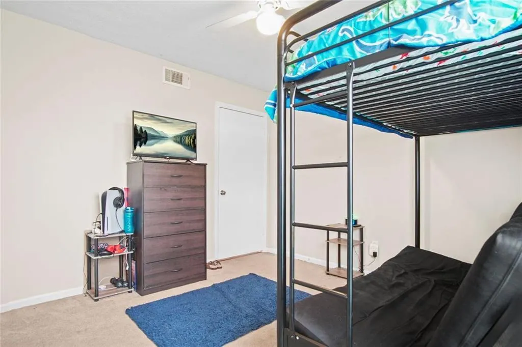 3120 Seven Pines Court Northwest Unit 203, Atlanta, Georgia 30339, 2 Bedrooms Bedrooms, ,1 BathroomBathrooms,Residential,For Sale,3120 Seven Pines Court Northwest Unit 203,7621290