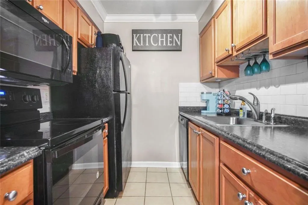 3120 Seven Pines Court Northwest Unit 203, Atlanta, Georgia 30339, 2 Bedrooms Bedrooms, ,1 BathroomBathrooms,Residential,For Sale,3120 Seven Pines Court Northwest Unit 203,7621290