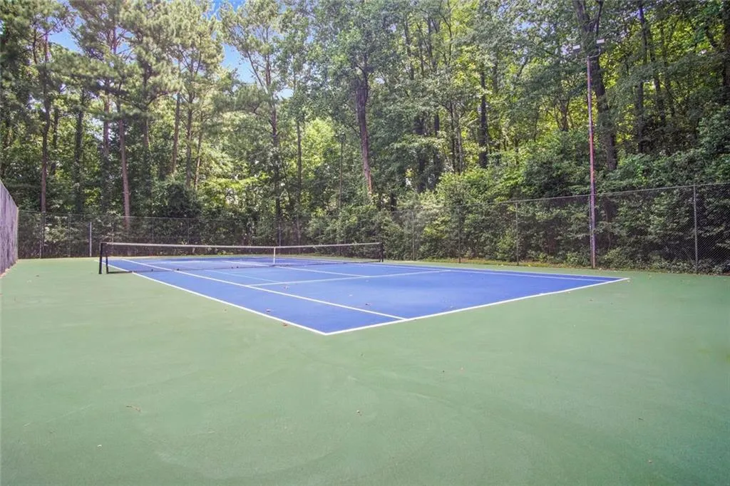 3120 Seven Pines Court Northwest Unit 203, Atlanta, Georgia 30339, 2 Bedrooms Bedrooms, ,1 BathroomBathrooms,Residential,For Sale,3120 Seven Pines Court Northwest Unit 203,7621290
