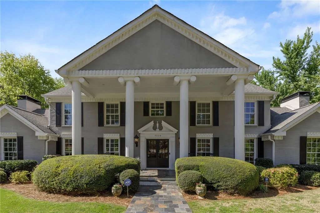 7520 Chaparral Drive, Sandy Springs, Georgia 30350, 6 Bedrooms Bedrooms, ,4 BathroomsBathrooms,Residential,Sold,7520 Chaparral Drive,6710185
