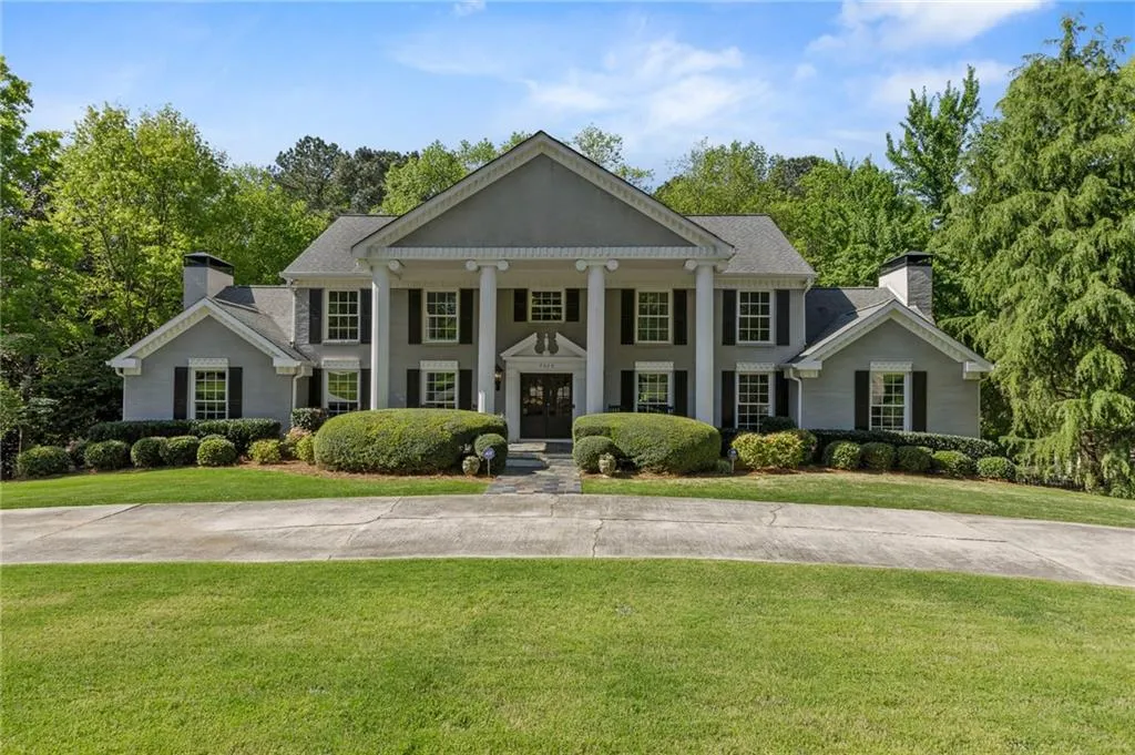 7520 Chaparral Drive, Sandy Springs, Georgia 30350, 6 Bedrooms Bedrooms, ,4 BathroomsBathrooms,Residential,Sold,7520 Chaparral Drive,6710185