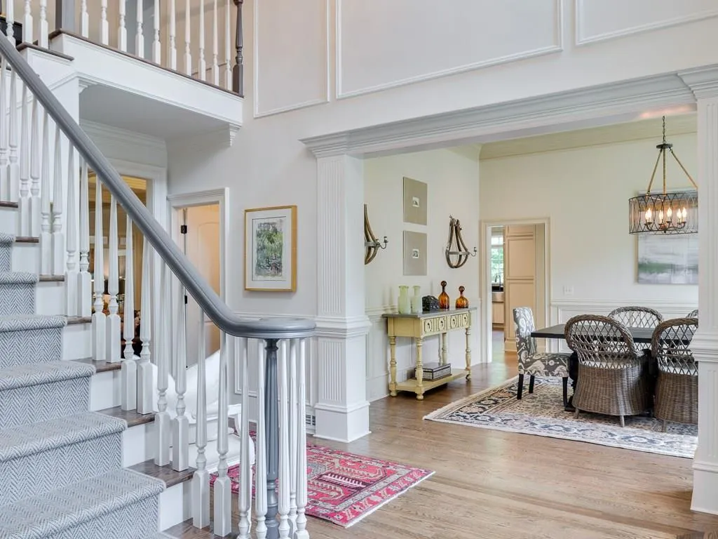 1422 Wesley Walk, Atlanta, Georgia 30327, 6 Bedrooms Bedrooms, ,5 BathroomsBathrooms,Residential,Sold,1422 Wesley Walk,5812899