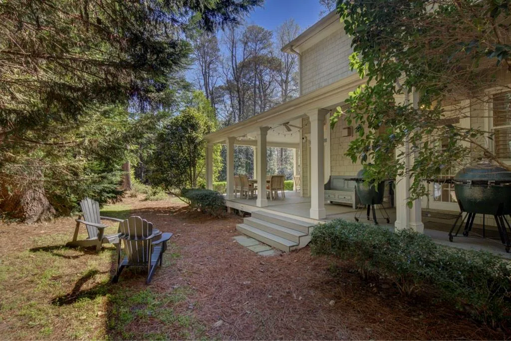 Covered wrap around porch