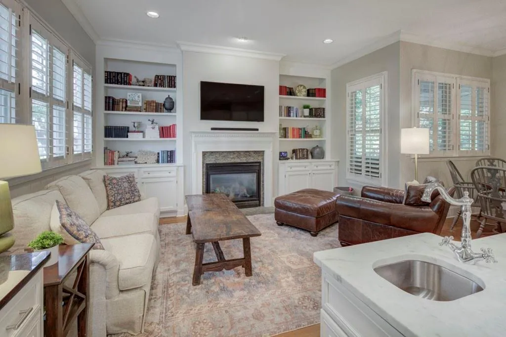 340 Pine Forest Road, Atlanta, Georgia 30342, 5 Bedrooms Bedrooms, ,5 BathroomsBathrooms,Residential,Sold,340 Pine Forest Road,7546294