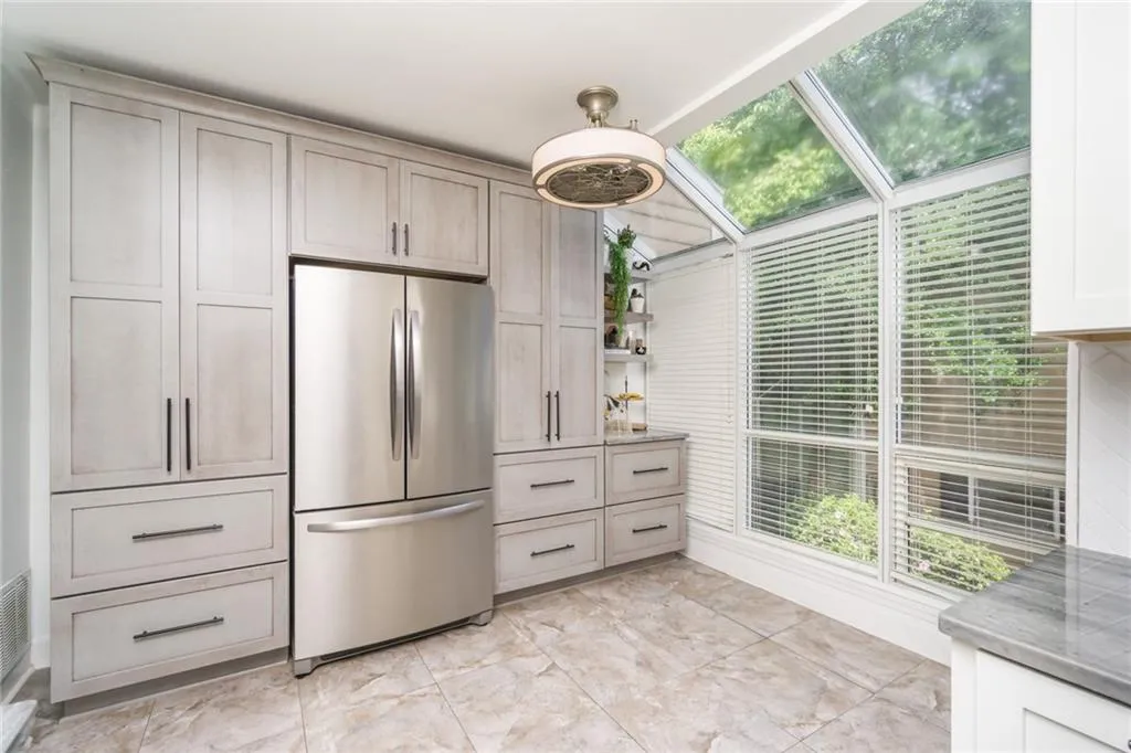 7500 Roswell Road Unit 69, Sandy Springs, Georgia 30350, 2 Bedrooms Bedrooms, ,2 BathroomsBathrooms,Residential,Sold,7500 Roswell Road Unit 69,6760215