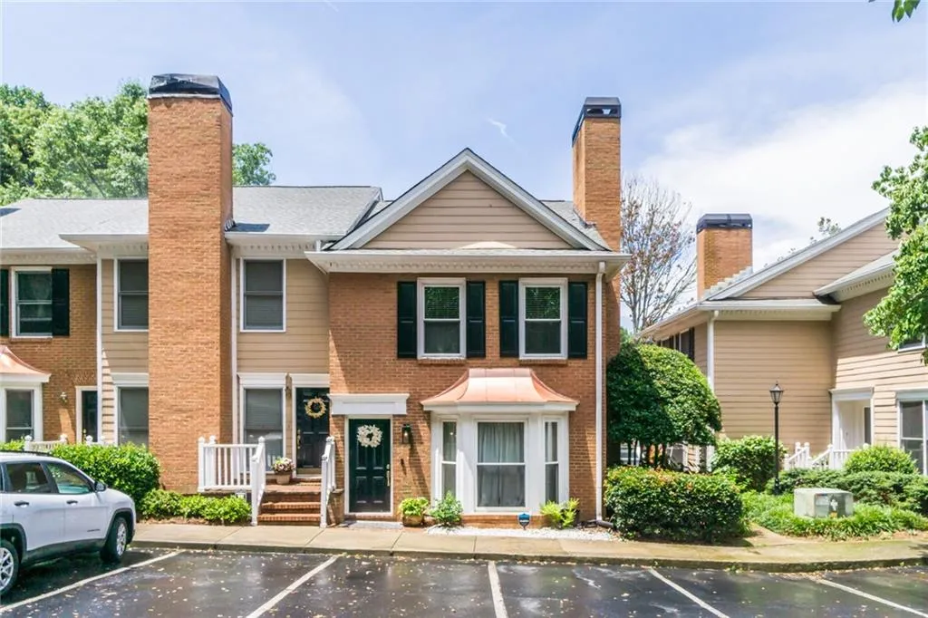 7500 Roswell Road Unit 69, Sandy Springs, Georgia 30350, 2 Bedrooms Bedrooms, ,2 BathroomsBathrooms,Residential,Sold,7500 Roswell Road Unit 69,6760215