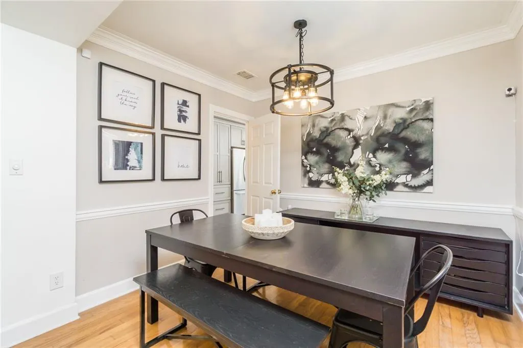 7500 Roswell Road Unit 69, Sandy Springs, Georgia 30350, 2 Bedrooms Bedrooms, ,2 BathroomsBathrooms,Residential,Sold,7500 Roswell Road Unit 69,6760215