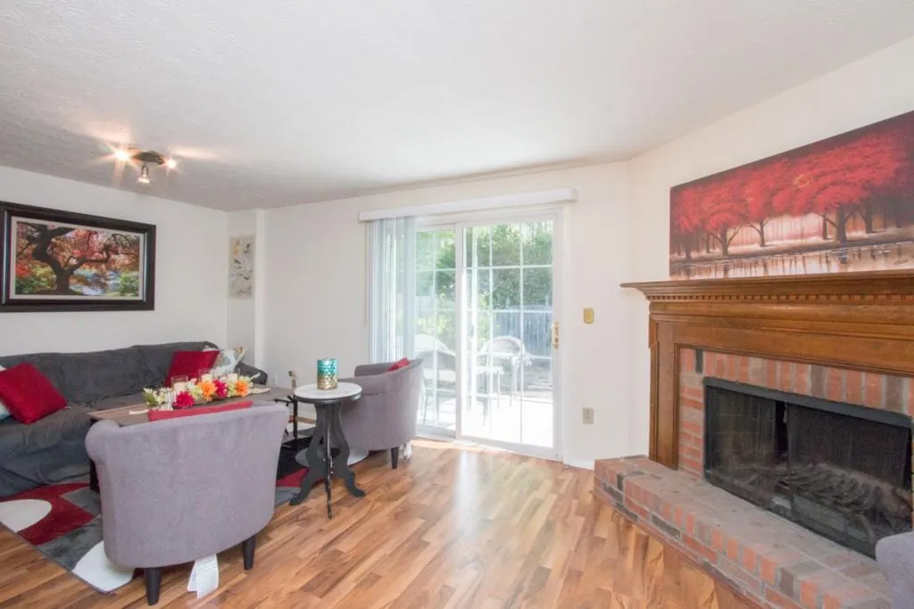 8853 Applegate Lane, Sandy Springs, Georgia 30350, 3 Bedrooms Bedrooms, ,2 BathroomsBathrooms,Residential,Sold,8853 Applegate Lane,5676488