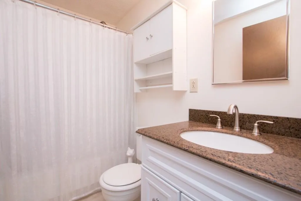 8853 Applegate Lane, Sandy Springs, Georgia 30350, 3 Bedrooms Bedrooms, ,2 BathroomsBathrooms,Residential,Sold,8853 Applegate Lane,5676488