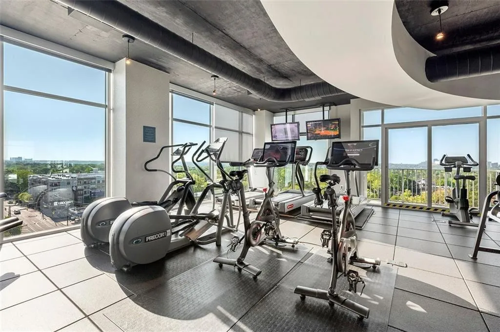 250 Pharr Road Unit 802, Atlanta, Georgia 30305, 1 Bedroom Bedrooms, ,1 BathroomBathrooms,Residential,For Sale,250 Pharr Road Unit 802,7648285