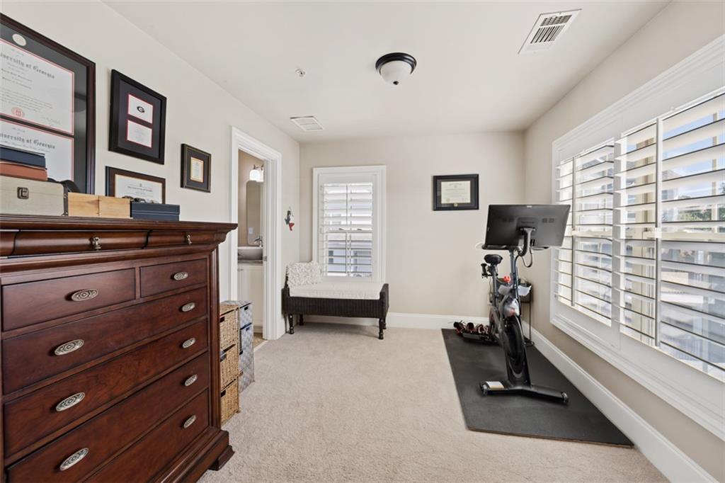 285 Le Gran Bend, Sandy Springs, Georgia 30328, 2 Bedrooms Bedrooms, ,2 BathroomsBathrooms,Residential,Sold,285 Le Gran Bend,7280889