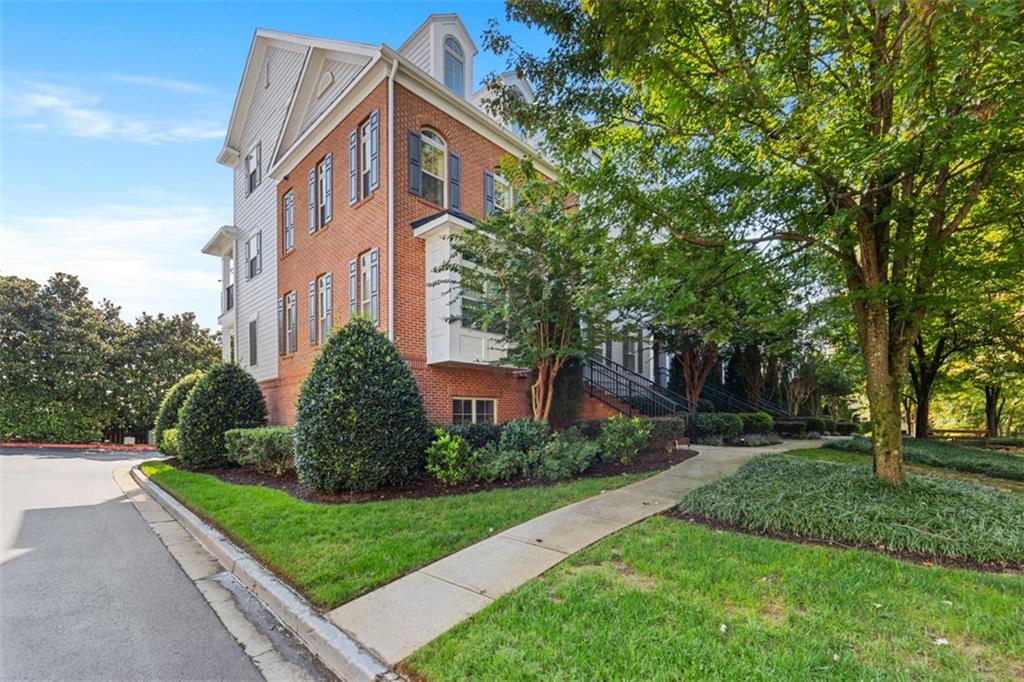 285 Le Gran Bend, Sandy Springs, Georgia 30328, 2 Bedrooms Bedrooms, ,2 BathroomsBathrooms,Residential,Sold,285 Le Gran Bend,7280889