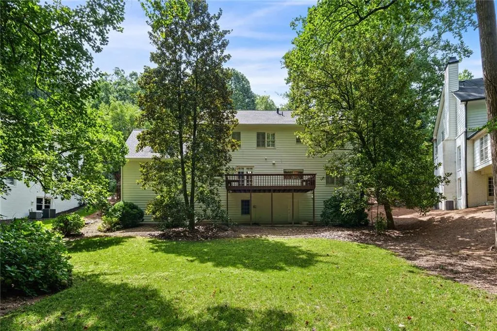 6040 Blackwater Trail, Atlanta, Georgia 30328, 5 Bedrooms Bedrooms, ,3 BathroomsBathrooms,Residential,Sold,6040 Blackwater Trail,7433496