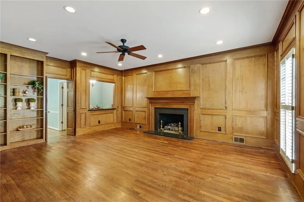 6040 Blackwater Trail, Atlanta, Georgia 30328, 5 Bedrooms Bedrooms, ,3 BathroomsBathrooms,Residential,Sold,6040 Blackwater Trail,7433496