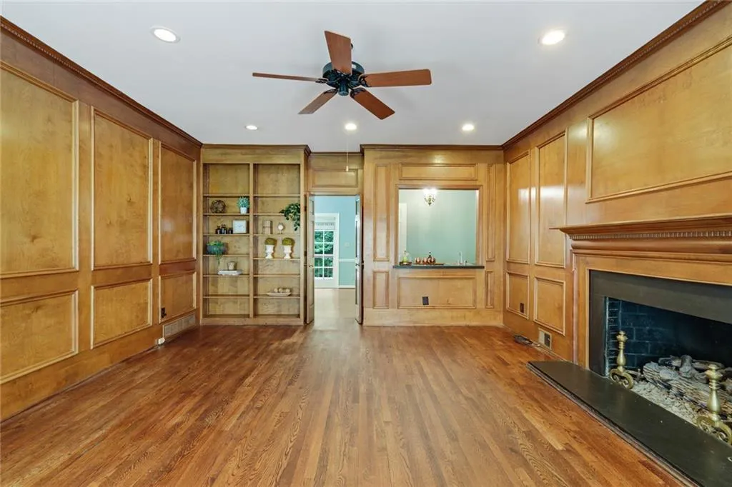 6040 Blackwater Trail, Atlanta, Georgia 30328, 5 Bedrooms Bedrooms, ,3 BathroomsBathrooms,Residential,Sold,6040 Blackwater Trail,7433496