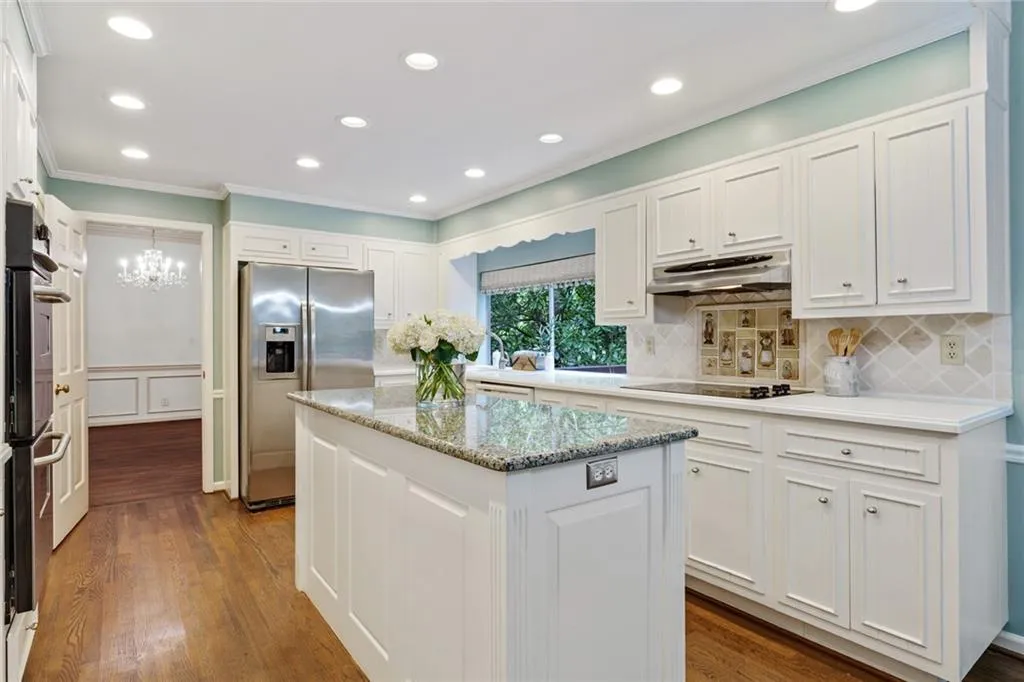 6040 Blackwater Trail, Atlanta, Georgia 30328, 5 Bedrooms Bedrooms, ,3 BathroomsBathrooms,Residential,Sold,6040 Blackwater Trail,7433496