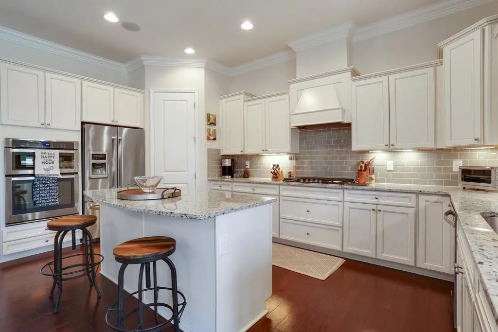 105 Austin Drive, Sandy Springs, Georgia 30328, 5 Bedrooms Bedrooms, ,4 BathroomsBathrooms,Residential,Sold,105 Austin Drive,5997170