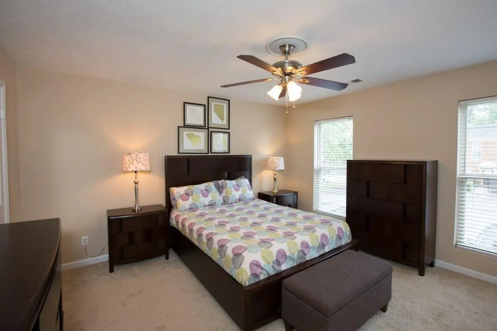 165 N River Drive Unit E, Sandy Springs, Georgia 30350, 2 Bedrooms Bedrooms, ,2 BathroomsBathrooms,Residential,Sold,165 N River Drive Unit E,5685496