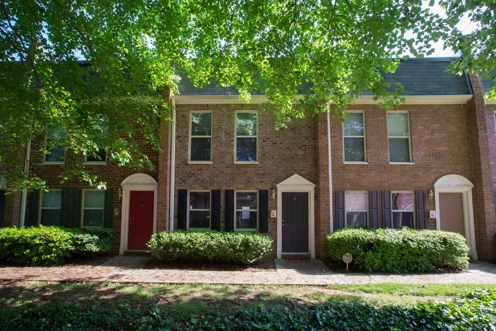 165 N River Drive Unit E, Sandy Springs, Georgia 30350, 2 Bedrooms Bedrooms, ,2 BathroomsBathrooms,Residential,Sold,165 N River Drive Unit E,5685496