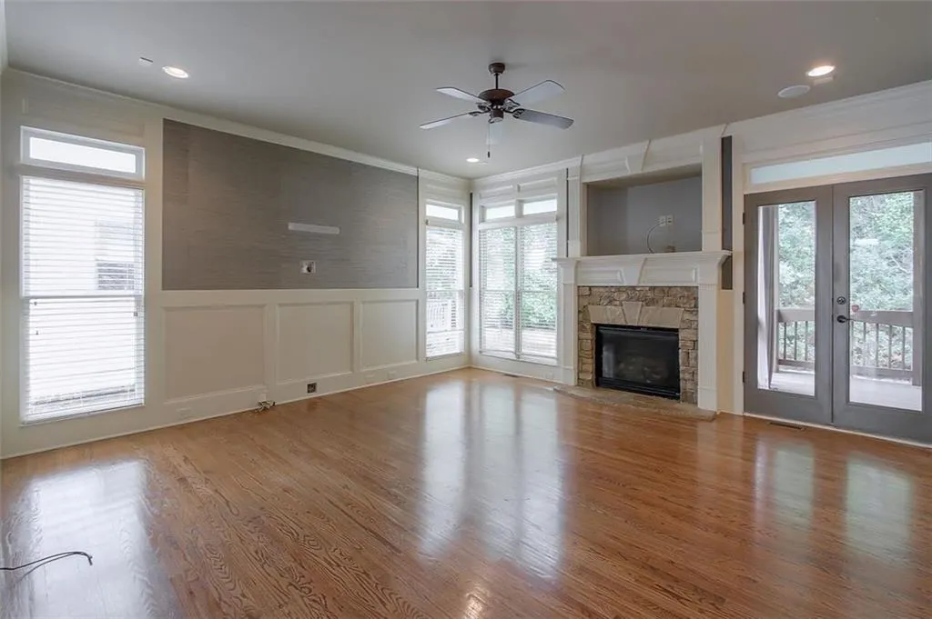 7981 Magnolia Square, Atlanta, Georgia 30350, 4 Bedrooms Bedrooms, ,3 BathroomsBathrooms,Residential,Sold,7981 Magnolia Square,6897095