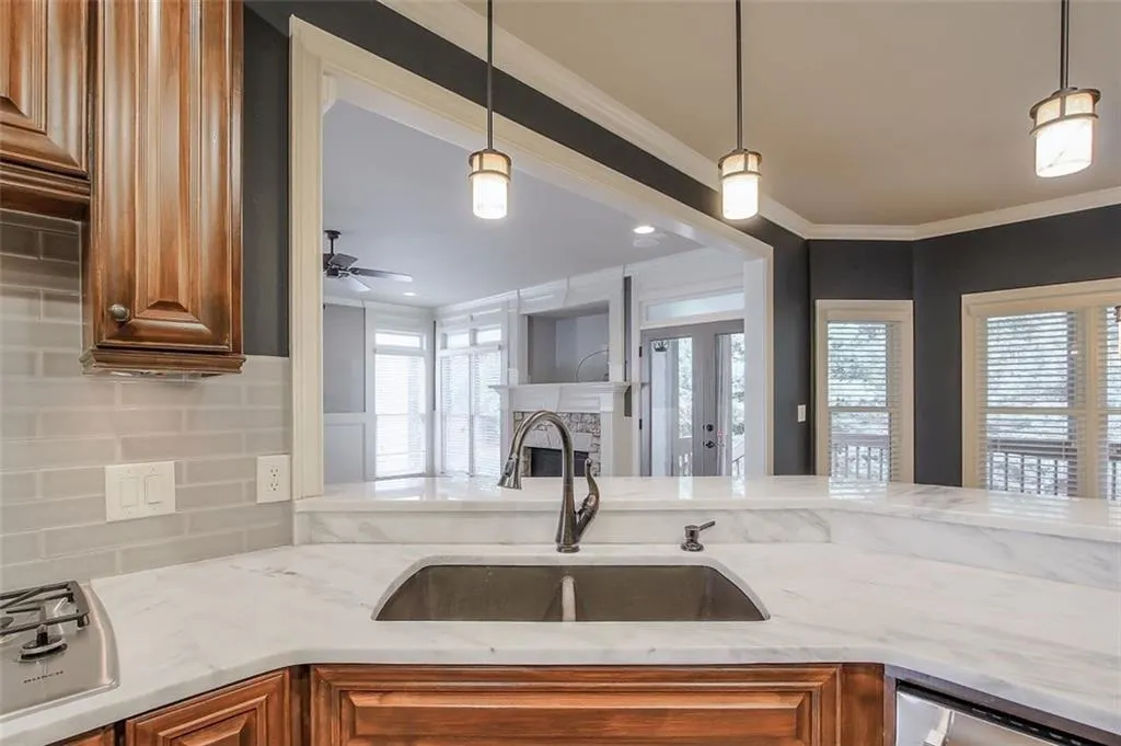 7981 Magnolia Square, Atlanta, Georgia 30350, 4 Bedrooms Bedrooms, ,3 BathroomsBathrooms,Residential,Sold,7981 Magnolia Square,6897095