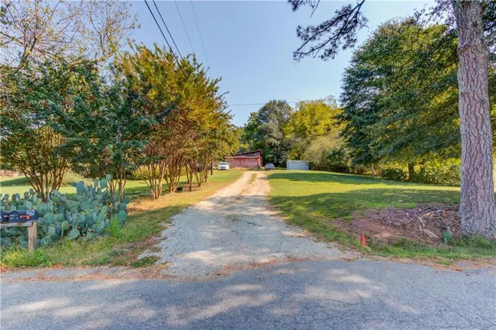 6184 Mitchell Street, Flowery Branch, Georgia 30542