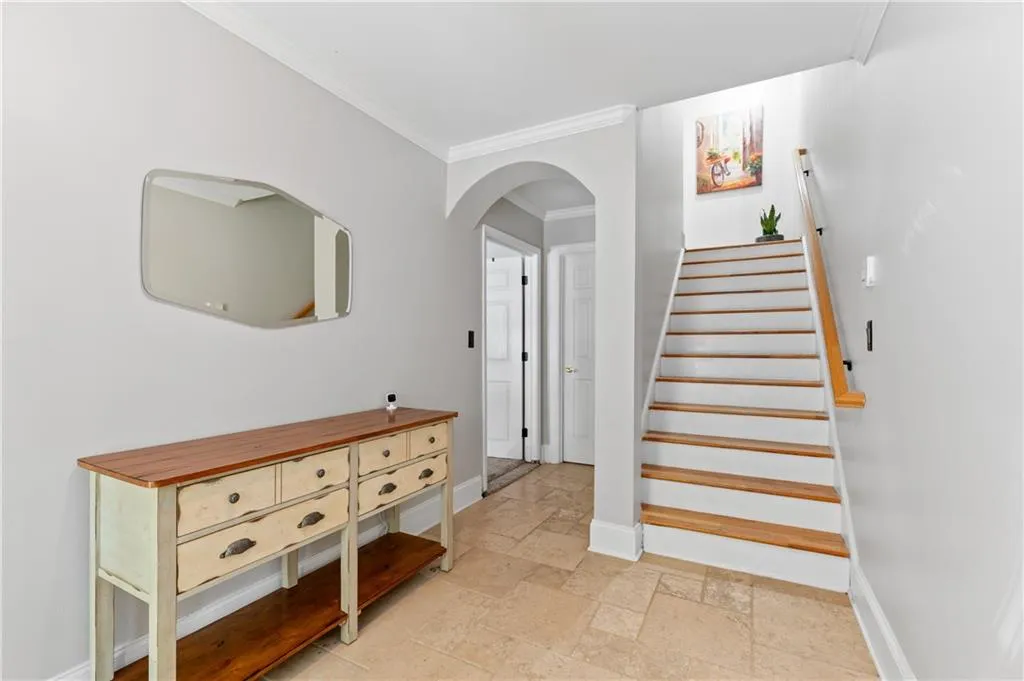 331 Carpenter Drive Unit 1, Sandy Springs, Georgia 30328, 2 Bedrooms Bedrooms, ,2 BathroomsBathrooms,Residential,Sold,331 Carpenter Drive Unit 1,7117467