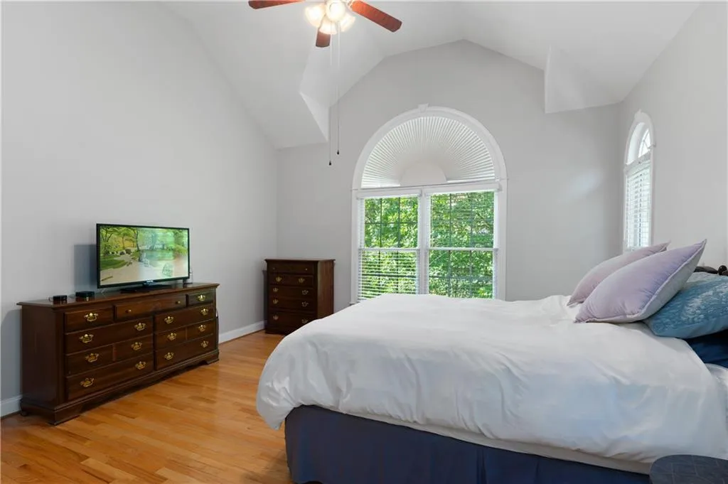331 Carpenter Drive Unit 1, Sandy Springs, Georgia 30328, 2 Bedrooms Bedrooms, ,2 BathroomsBathrooms,Residential,Sold,331 Carpenter Drive Unit 1,7117467