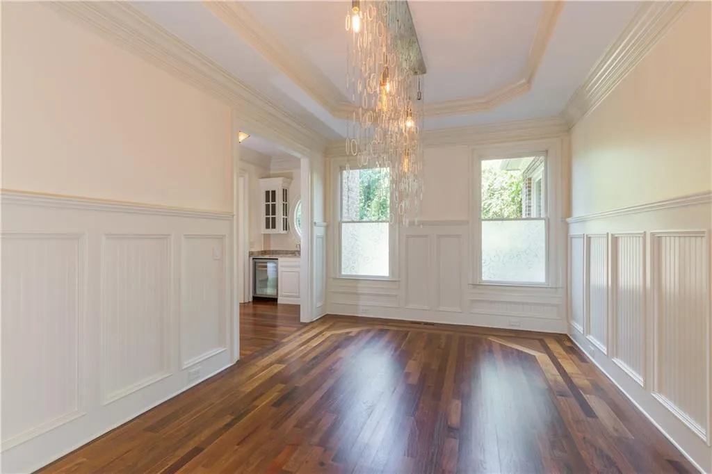 145 Hardeman Road Ne, Atlanta, Georgia 30342, 6 Bedrooms Bedrooms, ,6 BathroomsBathrooms,Residential,Sold,145 Hardeman Road Ne,5653365