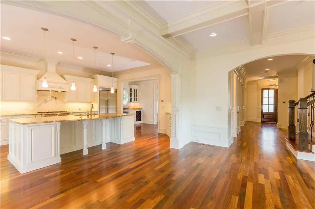 145 Hardeman Road Ne, Atlanta, Georgia 30342, 6 Bedrooms Bedrooms, ,6 BathroomsBathrooms,Residential,Sold,145 Hardeman Road Ne,5653365