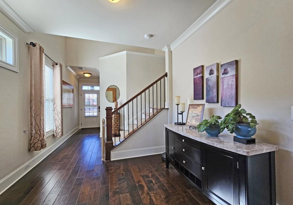 7880 Highland Bluff, Sandy Springs, Georgia 30328, 3 Bedrooms Bedrooms, ,2 BathroomsBathrooms,Residential,Sold,7880 Highland Bluff,7298506