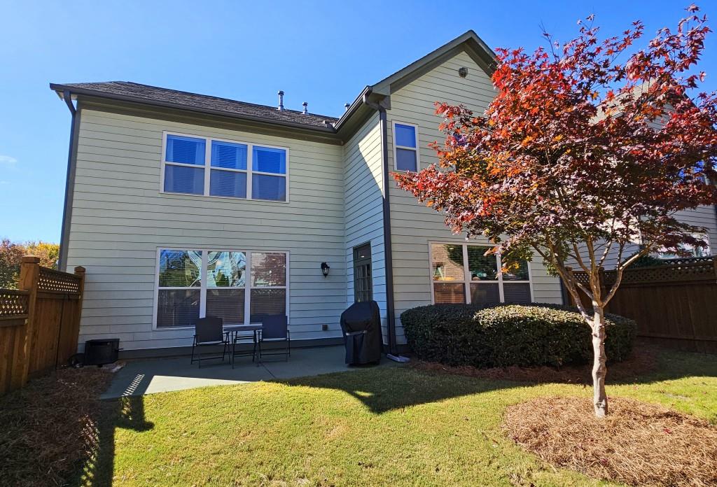 7880 Highland Bluff, Sandy Springs, Georgia 30328, 3 Bedrooms Bedrooms, ,2 BathroomsBathrooms,Residential,Sold,7880 Highland Bluff,7298506