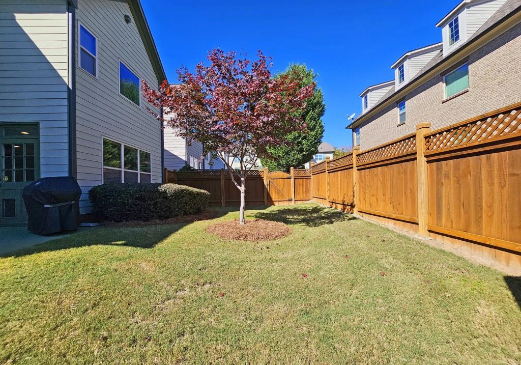 7880 Highland Bluff, Sandy Springs, Georgia 30328, 3 Bedrooms Bedrooms, ,2 BathroomsBathrooms,Residential,Sold,7880 Highland Bluff,7298506