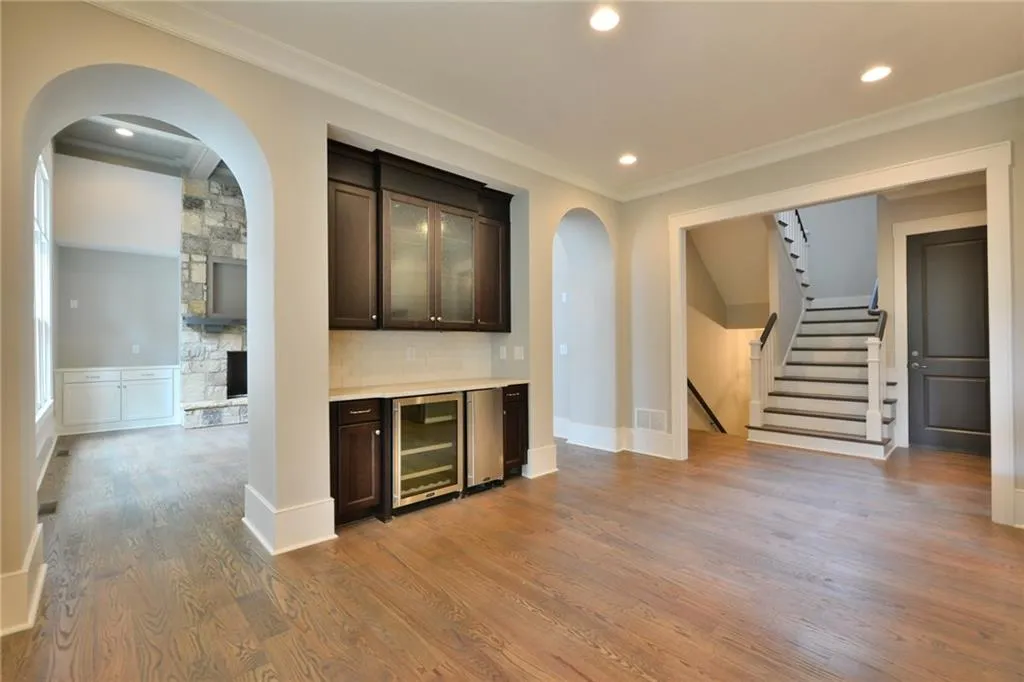 211 Mount Vernon Highway Nw, Sandy Springs, Georgia 30328, 5 Bedrooms Bedrooms, ,3 BathroomsBathrooms,Residential,Sold,211 Mount Vernon Highway Nw,5752035
