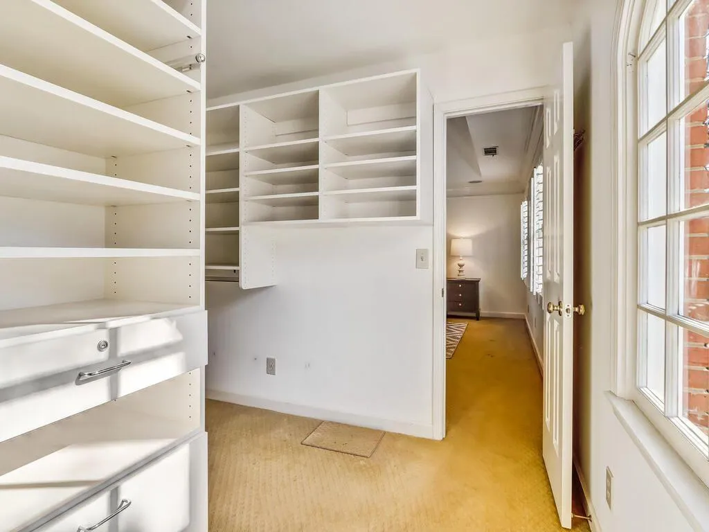 1700 Redbourne Drive, Sandy Springs, Georgia 30350, 4 Bedrooms Bedrooms, ,4 BathroomsBathrooms,Residential,Sold,1700 Redbourne Drive,7180148