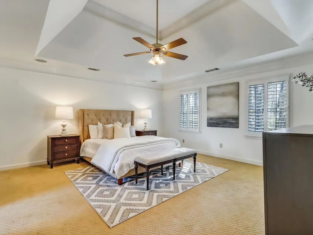 1700 Redbourne Drive, Sandy Springs, Georgia 30350, 4 Bedrooms Bedrooms, ,4 BathroomsBathrooms,Residential,Sold,1700 Redbourne Drive,7180148