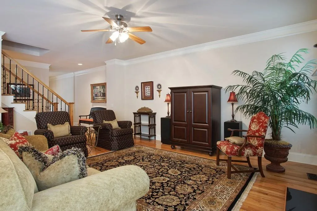 191 Mystic Court Unit 191, Sandy Springs, Georgia 30342, 4 Bedrooms Bedrooms, ,3 BathroomsBathrooms,Residential,Sold,191 Mystic Court Unit 191,5679717