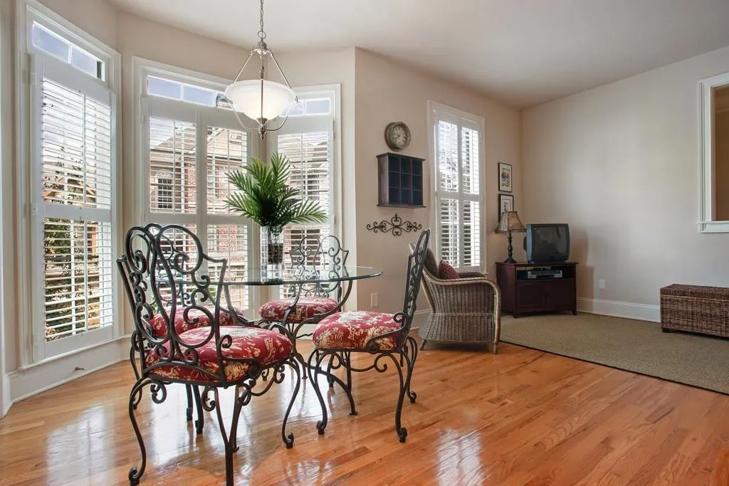 191 Mystic Court Unit 191, Sandy Springs, Georgia 30342, 4 Bedrooms Bedrooms, ,3 BathroomsBathrooms,Residential,Sold,191 Mystic Court Unit 191,5679717