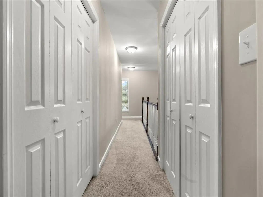 95 Ivy Trail Ne, Atlanta, Georgia 30342, 3 Bedrooms Bedrooms, ,2 BathroomsBathrooms,Residential,For Sale,95 Ivy Trail Ne,7570970