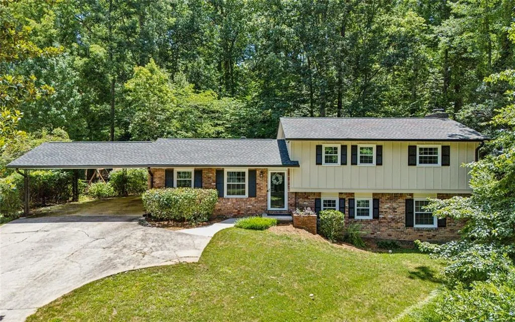 4372 Ashwoody Trail Ne, Brookhaven, Georgia 30319, 4 Bedrooms Bedrooms, ,3 BathroomsBathrooms,Residential,For Sale,4372 Ashwoody Trail Ne,7617120