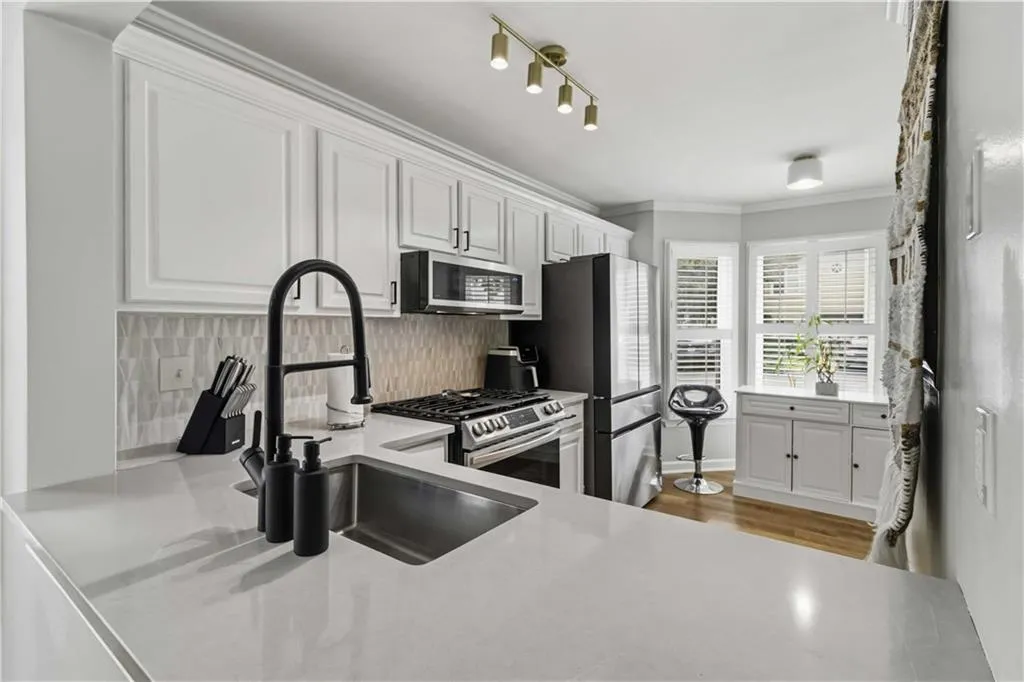 902 Defoors Landing Nw, Atlanta, Georgia 30318, 2 Bedrooms Bedrooms, 0 ,2 BathroomsBathrooms,Residential,For Sale,902 Defoors Landing Nw,7816316