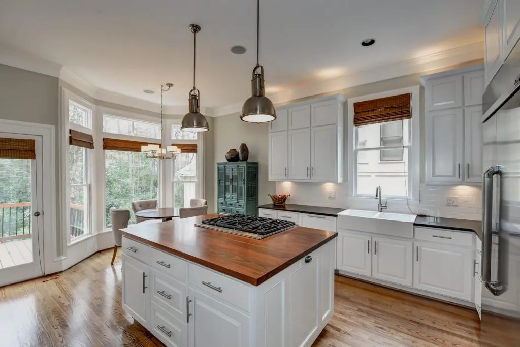 29 Greenland Trace, Atlanta, Georgia 30342, 3 Bedrooms Bedrooms, ,3 BathroomsBathrooms,Residential,Sold,29 Greenland Trace,5646127