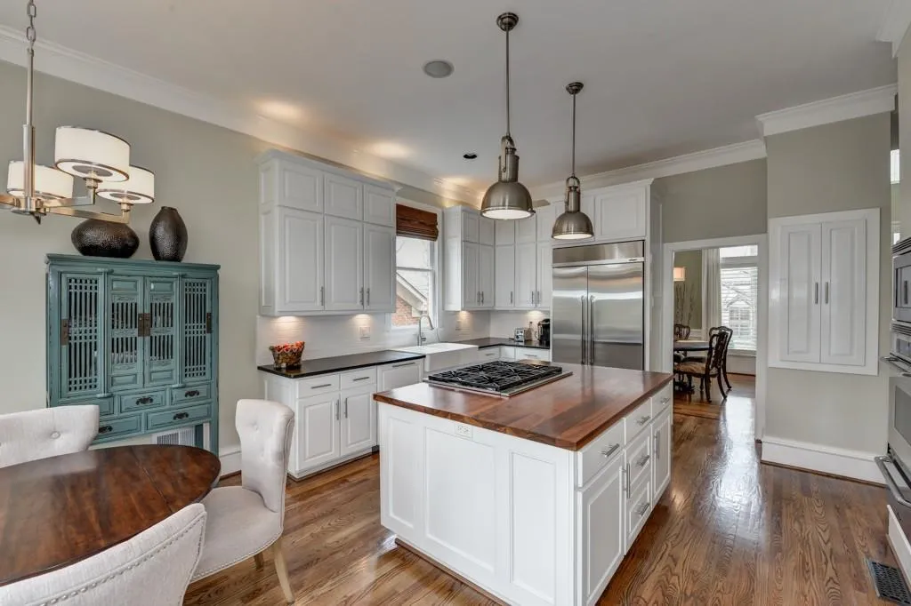 29 Greenland Trace, Atlanta, Georgia 30342, 3 Bedrooms Bedrooms, ,3 BathroomsBathrooms,Residential,Sold,29 Greenland Trace,5646127
